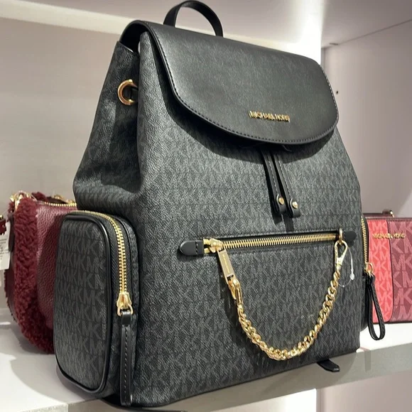 Michael Kors Jet Set Large Logo Backpack
Black 
NWT - Picture 2 of 16